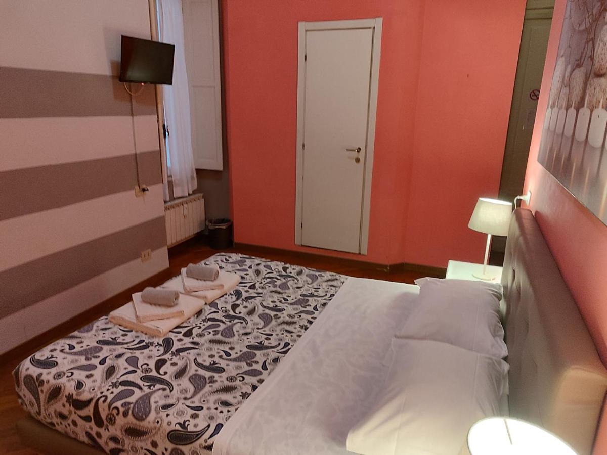 Hotel Alambra Genoa