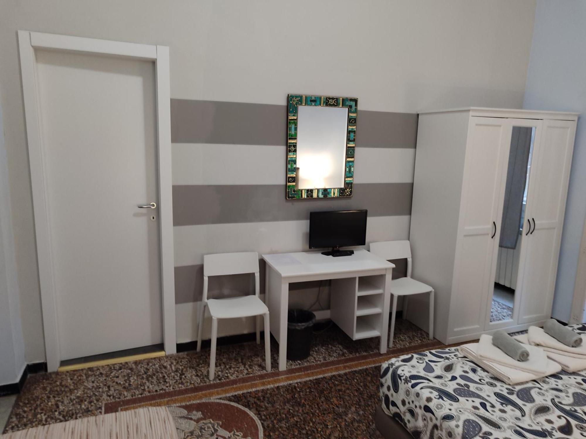 Alambra Hotel 2*
