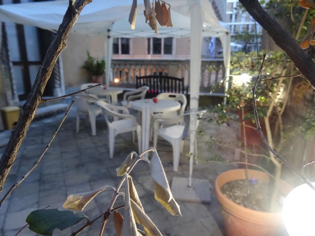 Hotel Alambra Genoa