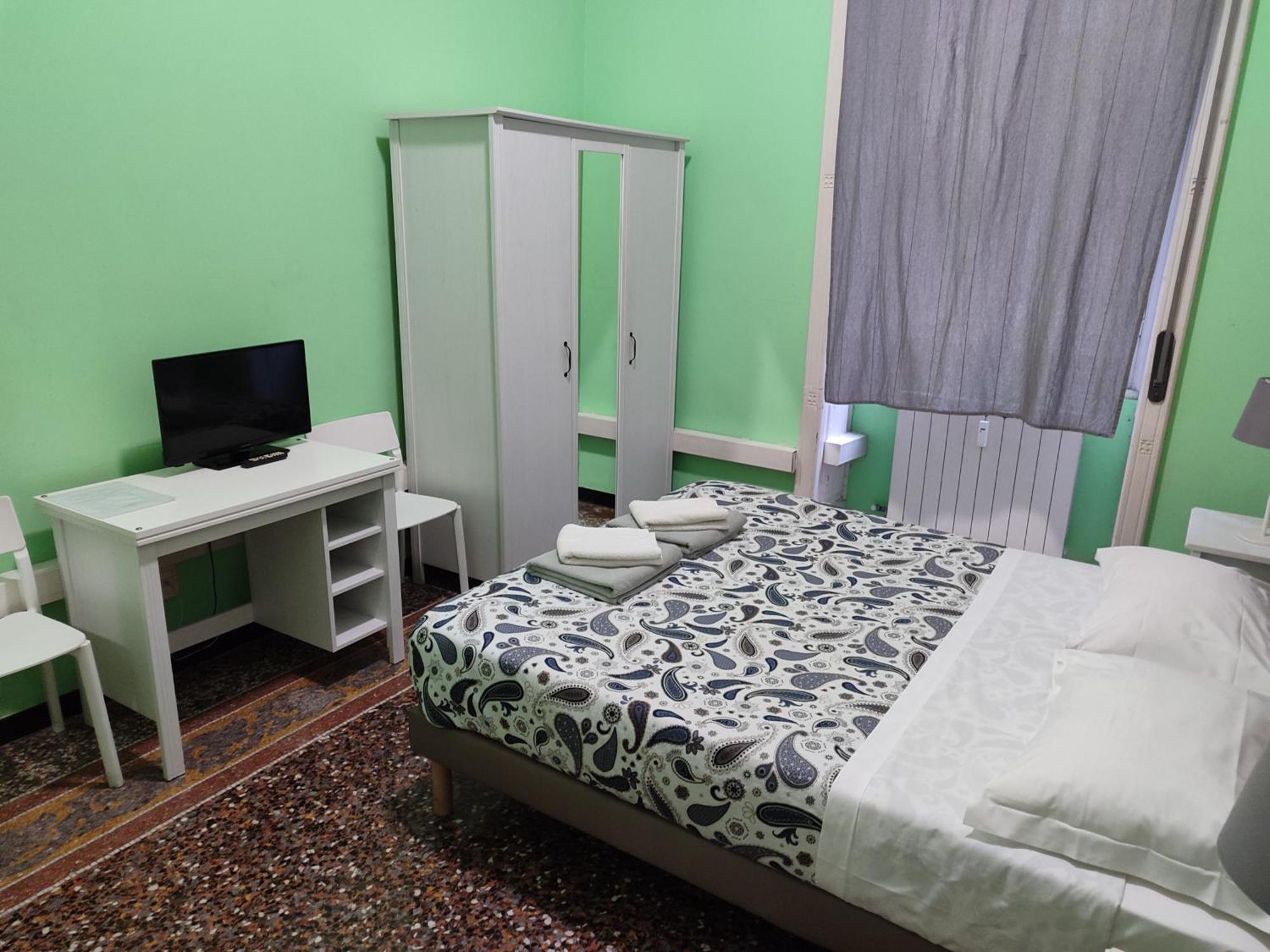 Hotel Alambra 2*